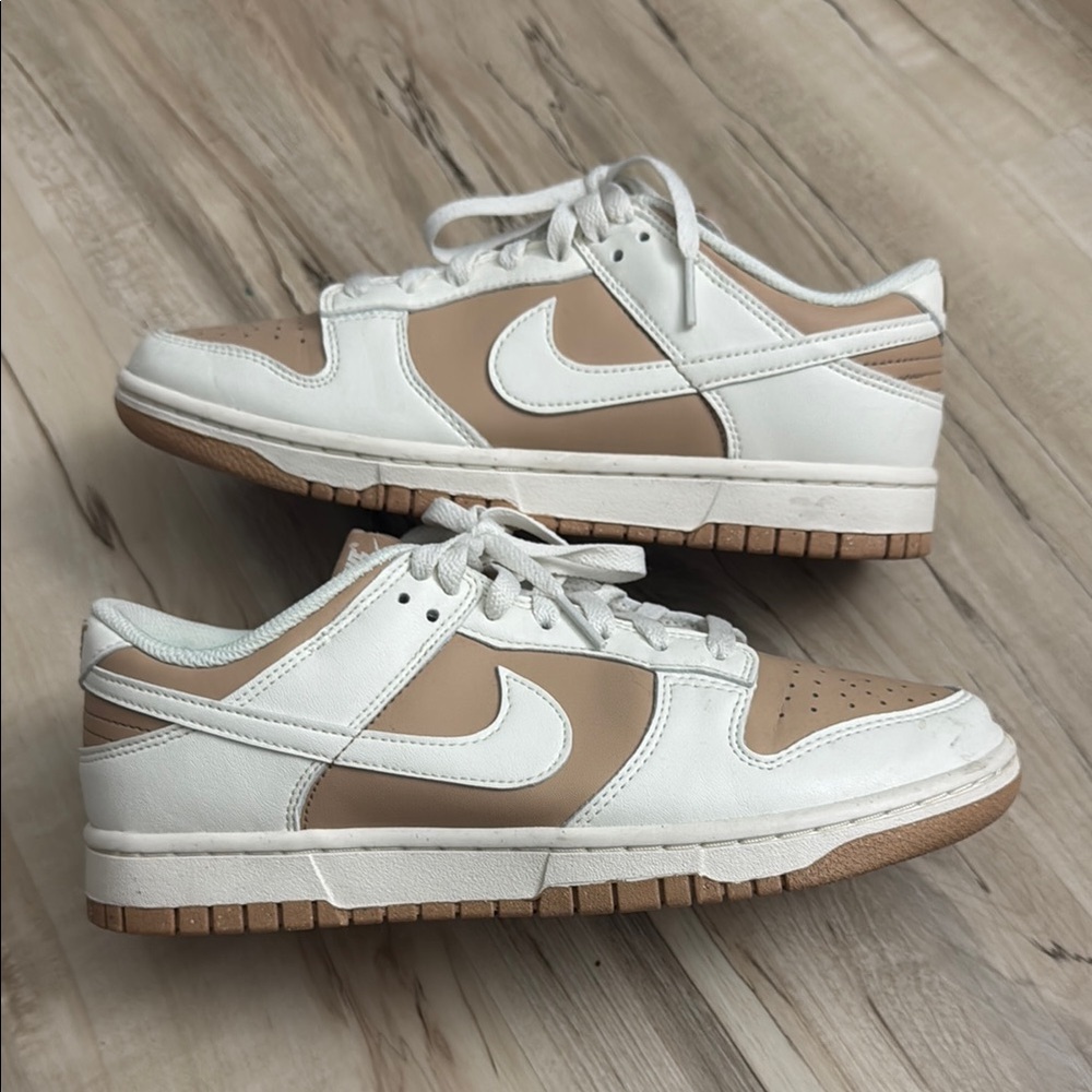 Womens Nike Dunks sz. 8.5